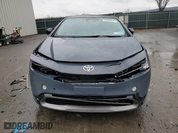 2024 Toyota Prius LE with VIN JTDADABU4R3017815, listed as a Copart auction lot 81692274 with 3,218 mi miles and Salvage Title. Bid and sale history available at carsss.com. Image 5.