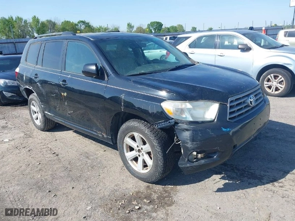 2010 Toyota Highlander SE with VIN 5TDJK3EH0AS012615, listed as a IAAI auction lot 41988529 with 241,662 mi miles. Bid and sale history available at carsss.com. Image 1.