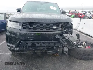 2021 Land Rover Range Rover Sport Autobiography z VIN SALWV2SE9MA776006, wystawiony jako IAAI lot #41515508 z przebiegiem 42 209 mil mil oraz . Historia ofert i sprzedaży dostępna na DreamBid. Obrazek 18.