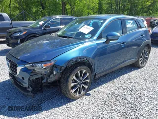2019 Mazda CX-3 Touring z VIN JM1DKFC72K1459583, wystawiony jako IAAI lot #42380694 z przebiegiem 13 846 mil mil oraz . Historia ofert i sprzedaży dostępna na DreamBid. Obrazek 2.