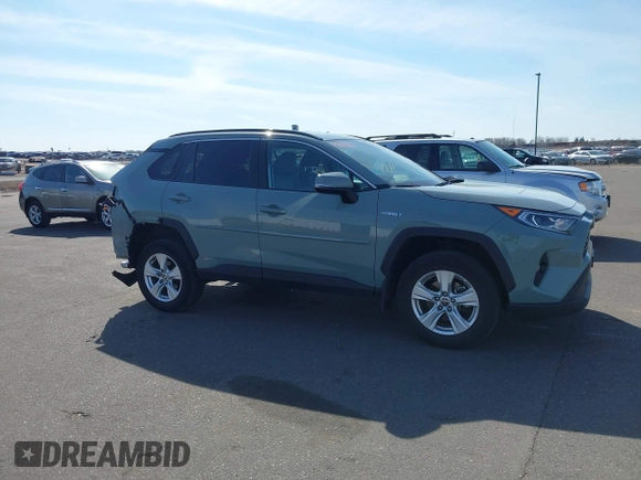 2021 Toyota RAV4 Hybrid XLE with VIN 4T3RWRFVXMU042576, listed as a IAAI auction lot 41904547 with 27,675 mi miles. Bid and sale history available at carsss.com. Image 13.