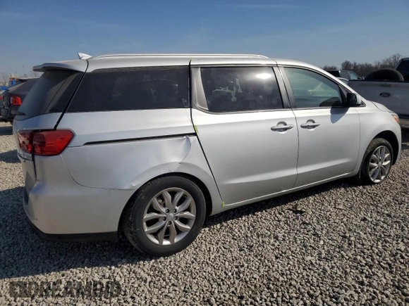2021 Kia Sedona LX with VIN KNDMB5C17M6664764, listed as a Copart auction lot 48717575 with 70,099 mi miles and Salvage Title. Bid and sale history available at carsss.com. Image 3.