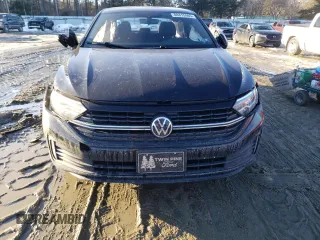 2023 Volkswagen Jetta Sport with VIN 3VWBM7BU2PM044589, listed as a Copart auction lot 88415805 with 9,733 mi miles and Salvage title. Bid and sale history available at DreamBid. Image 5.