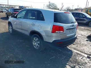 2011 Kia Sorento LX with VIN 5XYKTCA12BG014522, listed as a IAAI auction lot 42115390 with 116,515 mi miles. Bid and sale history available at carsss.com. Image 3.