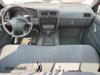 1997 Nissan Frontier XE with VIN 1N6SD11S5VC403526, listed as a Copart auction lot 58222295 with 127,211 mi miles and Clean title. Bid and sale history available at DreamBid. Image 8.