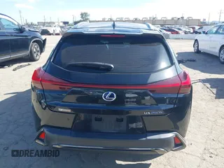 2020 Lexus UX 250h F Sport с VIN JTHR9JBH8L2029954, выставлен на аукционе IAAI как лот 41939048 с пробегом 79 703 миль миль и . История ставок и продаж доступна на DreamBid. Изображение 17.