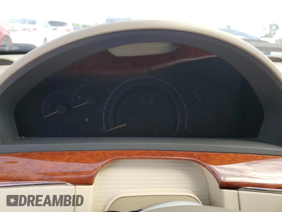 2003 Mercedes-Benz S 430 z VIN WDBNG70J93A351831, wystawiony jako Copart lot #52706965 z przebiegiem Nie podano mil oraz Nie do naprawy • Non repairable. Historia ofert i sprzedaży dostępna na DreamBid. Obrazek 9.