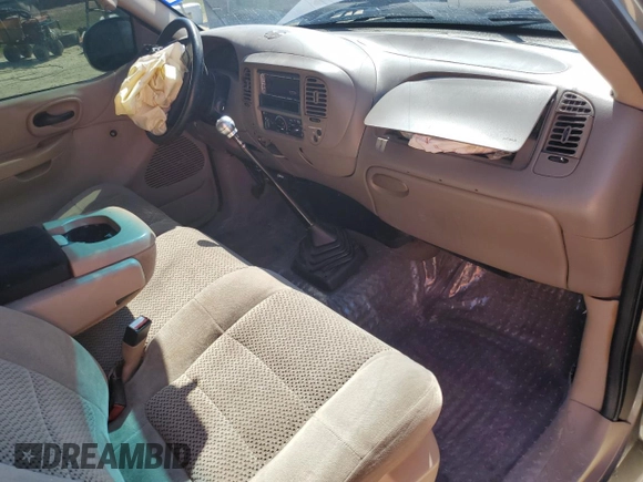 2002 Ford F-150 XL with VIN 1FTRF17212NB27543, listed as a Copart auction lot 46985425 with 0 mi miles and Salvage Title. Bid and sale history available at carsss.com. Image 8.
