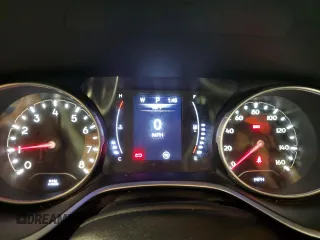 2019 Jeep Compass Sport z VIN 3C4NJCAB2KT636784, wystawiony jako Copart lot #63831145 z przebiegiem 48 699 mil mil oraz Szkoda całkowita • Salvage title. Historia ofert i sprzedaży dostępna na DreamBid. Obrazek 9.