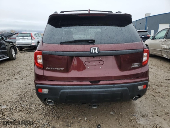 2020 Honda Passport Touring with VIN 5FNYF8H9XLB002041, listed as a Copart auction lot 82402514 with 39,475 mi miles and Salvage Title. Bid and sale history available at carsss.com. Image 6.