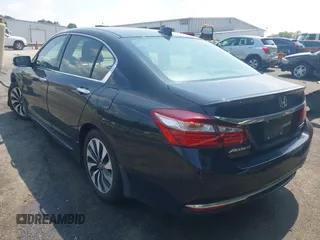 2017 Honda Accord Touring with VIN JHMCR6F74HC005706, listed as a IAAI auction lot 42585878 with 158,388 mi miles and . Bid and sale history available at DreamBid. Image 3.