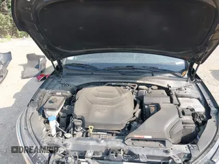 2020 Kia Cadenza Technology with VIN KNALC4J14L5220622, listed as a IAAI auction lot 39943889 with 67,468 mi miles. Bid and sale history available at carsss.com. Image 10.