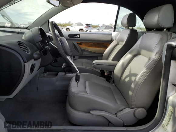 2007 Volkswagen Beetle with VIN 3VWRG31YX7M408602, listed as a Copart auction lot 82167314 with 98,776 mi miles and Clean title. Bid and sale history available at DreamBid. Image 7.