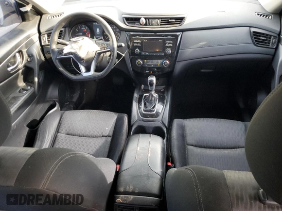 2017 Nissan Rogue SV z VIN JN8AT2MT8HW138801, wystawiony jako Copart lot #58796365 z przebiegiem 152 898 mil mil oraz Szkoda całkowita • Salvage title. Historia ofert i sprzedaży dostępna na DreamBid. Obrazek 8.