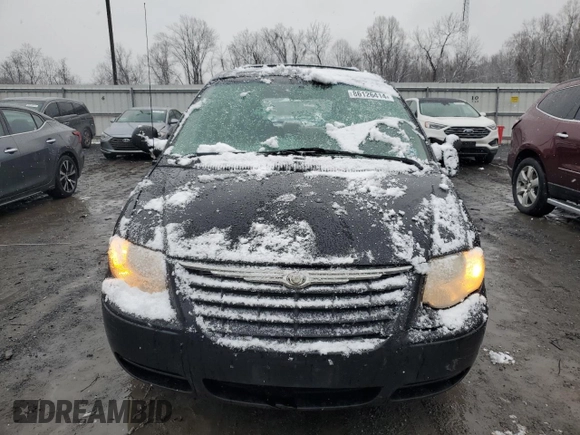 2006 Chrysler Town & Country LWB Touring with VIN 2A4GP54L36R922721, listed as a Copart auction lot 86126414 with 319,037 mi miles and Salvage Title. Bid and sale history available at carsss.com. Image 5.