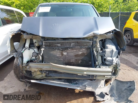 2013 Honda Pilot EX-L with VIN 5FNYF3H59DB038966, listed as a IAAI auction lot 42461394 with 142,684 mi miles and . Bid and sale history available at DreamBid. Image 6.