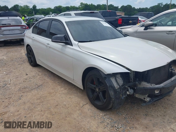 2012 BMW 3 Series 328i с VIN WBA3A5G56CNP15801, выставлен на аукционе IAAI как лот 42476836 с пробегом 166 614 миль миль и . История ставок и продаж доступна на DreamBid. Изображение 1.