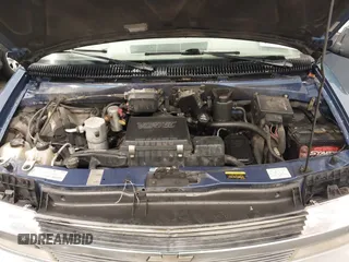 1997 Chevrolet Astro with VIN 1GNEL19W7VB159983, listed as a IAAI auction lot 41361140 with 227,087 mi miles. Bid and sale history available at carsss.com. Image 10.