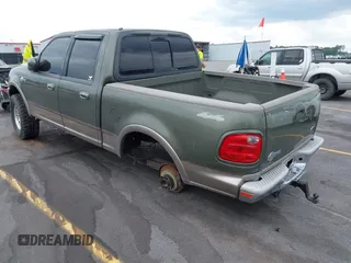 2002 Ford F-150 XLT with VIN 1FTRW08L42KE05595, listed as a IAAI auction lot 42108052 with 1 mi miles. Bid and sale history available at carsss.com. Image 3.