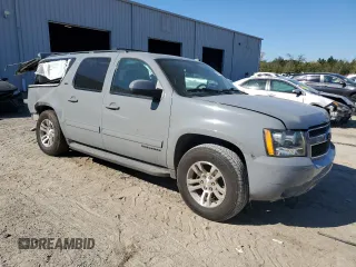 2014 Chevrolet Suburban LT with VIN 1GNSCJE06ER232806, listed as a Copart auction lot 49285845 with 109,362 mi miles and Salvage Title. Bid and sale history available at DreamBid. Image 4.