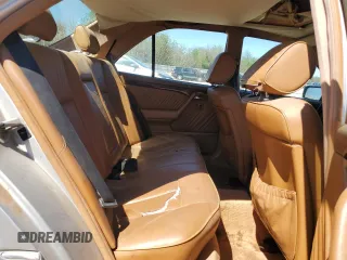 1995 Mercedes-Benz C with VIN WDBHA28E7SF255142, listed as a Copart auction lot 68411704 with 334,000 mi miles and Salvage Title. Bid and sale history available at carsss.com. Image 10.
