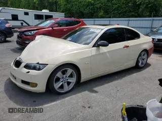 2007 BMW 3 Series 335i z VIN WBAWB73577P032172, wystawiony jako Copart lot #59107315 z przebiegiem 149 671 mil mil oraz Szkoda całkowita • Salvage title. Historia ofert i sprzedaży dostępna na DreamBid. Obrazek 1.
