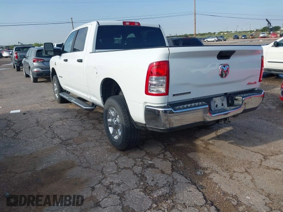 2024 Ram 2500 Big Horn with VIN 3C6UR5DLXRG296296, listed as a IAAI auction lot 42460247 with 56,093 mi miles and . Bid and sale history available at DreamBid. Image 3.