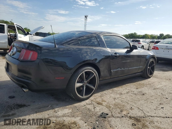 2011 Ford Mustang V6 with VIN 1ZVBP8AM9B5105689, listed as a Copart auction lot 53954605 with 137,438 mi miles and Salvage Title. Bid and sale history available at carsss.com. Image 3.