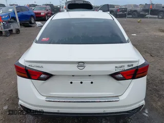 2021 Nissan Altima SR with VIN 1N4BL4CV0MN376551, listed as a IAAI auction lot 41884880 with 74,024 mi miles and . Bid and sale history available at carsss.com. Image 16.
