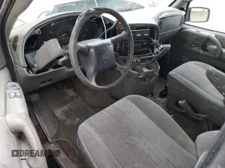 2004 Chevrolet Astro with VIN 1GNDM19X14B130754, listed as a Copart auction lot 69227074 with 268,847 mi miles and Salvage Title. Bid and sale history available at carsss.com. Image 8.