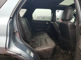 2011 Ford Escape Limited z VIN 1FMCU9EG9BKB08776, wystawiony jako Copart lot #56706215 z przebiegiem 162 858 mil mil oraz Czysty tytuł • Clean title. Historia ofert i sprzedaży dostępna na DreamBid. Obrazek 11.