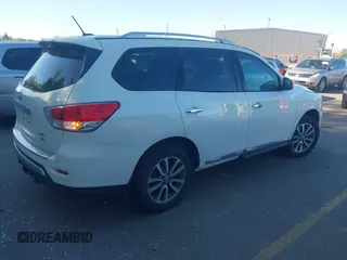 2014 Nissan Pathfinder SL z VIN 5N1AR2MM7EC687692, wystawiony jako IAAI lot #42213759 z przebiegiem 175 209 mil mil oraz . Historia ofert i sprzedaży dostępna na DreamBid. Obrazek 4.