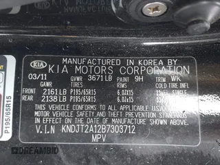 2011 Kia Soul with VIN KNDJT2A12B7303712, listed as a IAAI auction lot 41629793 with 127,167 mi miles. Bid and sale history available at carsss.com. Image 9.