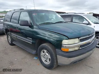 2003 Chevrolet Tahoe LS with VIN 1GNEC13V13J250718, listed as a IAAI auction lot 41981819 with 303,969 mi miles. Bid and sale history available at carsss.com. Image 1.