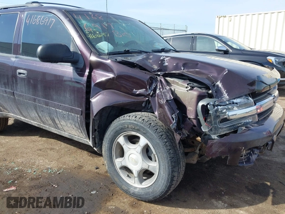 2008 Chevrolet TrailBlazer LT w/3LT with VIN 1GNDT13S482206280, listed as a IAAI auction lot 41686917 with 121,152 mi miles. Bid and sale history available at carsss.com. Image 6.