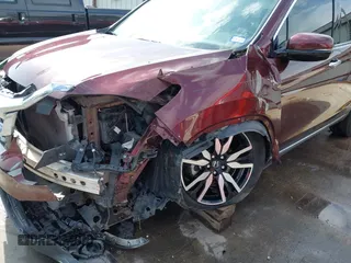 2019 Honda Pilot Touring 8-Passenger z VIN 5FNYF5H95KB009122, wystawiony jako IAAI lot #41573338 z przebiegiem 85 845 mil mil oraz . Historia ofert i sprzedaży dostępna na DreamBid. Obrazek 22.