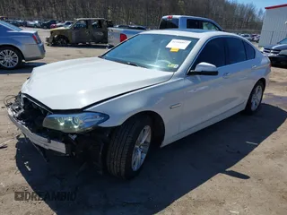 2015 BMW 5 Series 528i xDrive with VIN WBA5A7C54FG143565, listed as a IAAI auction lot 41948957 with 107,255 mi miles and . Bid and sale history available at carsss.com. Image 20.