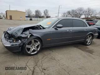 2005 Jaguar XJ with VIN SAJWA79C25SG39994, listed as a Copart auction lot 44158655 with 184,882 mi miles and Salvage Title. Bid and sale history available at carsss.com. Image 1.