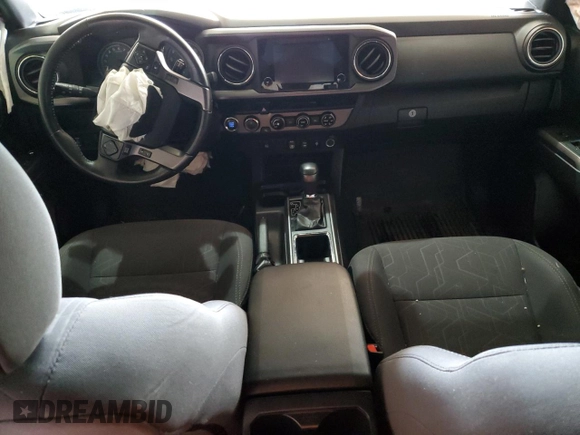 2018 Toyota Tacoma SR z VIN 3TMCZ5AN7JM178223, wystawiony jako Copart lot #49588605 z przebiegiem 179 064 mil mil oraz Szkoda całkowita • Salvage title. Historia ofert i sprzedaży dostępna na DreamBid. Obrazek 8.