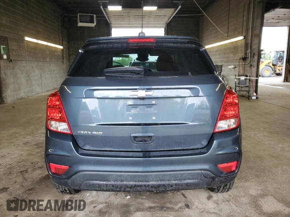 2021 Chevrolet Trax LS z VIN KL7CJNSB1MB336852, wystawiony jako Copart lot #58030405 z przebiegiem 20 908 mil mil oraz Szkoda całkowita • Salvage title. Historia ofert i sprzedaży dostępna na DreamBid. Obrazek 6.