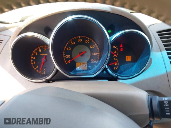 2005 Nissan Altima SE z VIN 1N4BL11D65C148642, wystawiony jako IAAI lot #42056330 z przebiegiem 81 328 mil mil oraz . Historia ofert i sprzedaży dostępna na DreamBid. Obrazek 7.