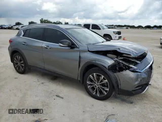 2017 Infiniti QX30 Luxury with VIN SJKCH5CR3HA030285, listed as a Copart auction lot 71779244 with 74,646 mi miles and Salvage Title. Bid and sale history available at carsss.com. Image 4.