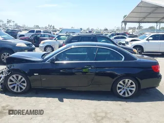 2012 BMW 3 Series 328i z VIN WBADW7C58CE729741, wystawiony jako IAAI lot #42333961 z przebiegiem 147 706 mil mil oraz . Historia ofert i sprzedaży dostępna na DreamBid. Obrazek 14.