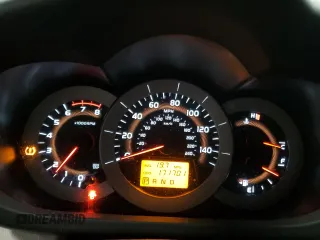 2009 Toyota RAV4 with VIN JTMBK33V195075432, listed as a Copart auction lot 47471745 with 171,701 mi miles and Salvage Title. Bid and sale history available at carsss.com. Image 9.