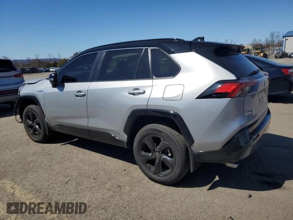 2021 Toyota RAV4 Hybrid XSE with VIN 2T3E6RFV4MW024394, listed as a Copart auction lot 50681165 with 41,349 mi miles and Salvage Title. Bid and sale history available at carsss.com. Image 2.