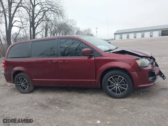 2019 Dodge Grand Caravan SE with VIN 2C4RDGBG1KR521851, listed as a IAAI auction lot 41572267 with 104,484 mi miles. Bid and sale history available at carsss.com. Image 13.