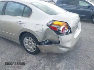 2009 Nissan Altima SL with VIN 1N4AL21E59N486182, listed as a IAAI auction lot 41920572 with 73,443 mi miles and . Bid and sale history available at DreamBid. Image 6.