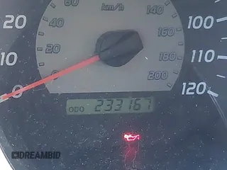2005 Toyota Tacoma PreRunner with VIN 3TMKU72N75M001102, listed as a IAAI auction lot 41105774 with 233,167 mi miles. Bid and sale history available at carsss.com. Image 15.