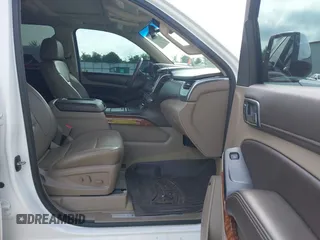 2016 Chevrolet Tahoe LTZ with VIN 1GNSCCKC4GR172697, listed as a IAAI auction lot 42490744 with 125,967 mi miles and . Bid and sale history available at DreamBid. Image 5.