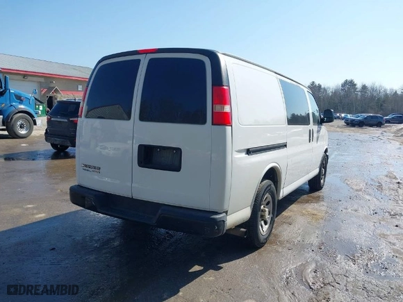 2011 Chevrolet Express Cargo Van with VIN 1GCSGAFXXB1171446, listed as a IAAI auction lot 41779147 with 182,578 mi miles. Bid and sale history available at carsss.com. Image 4.